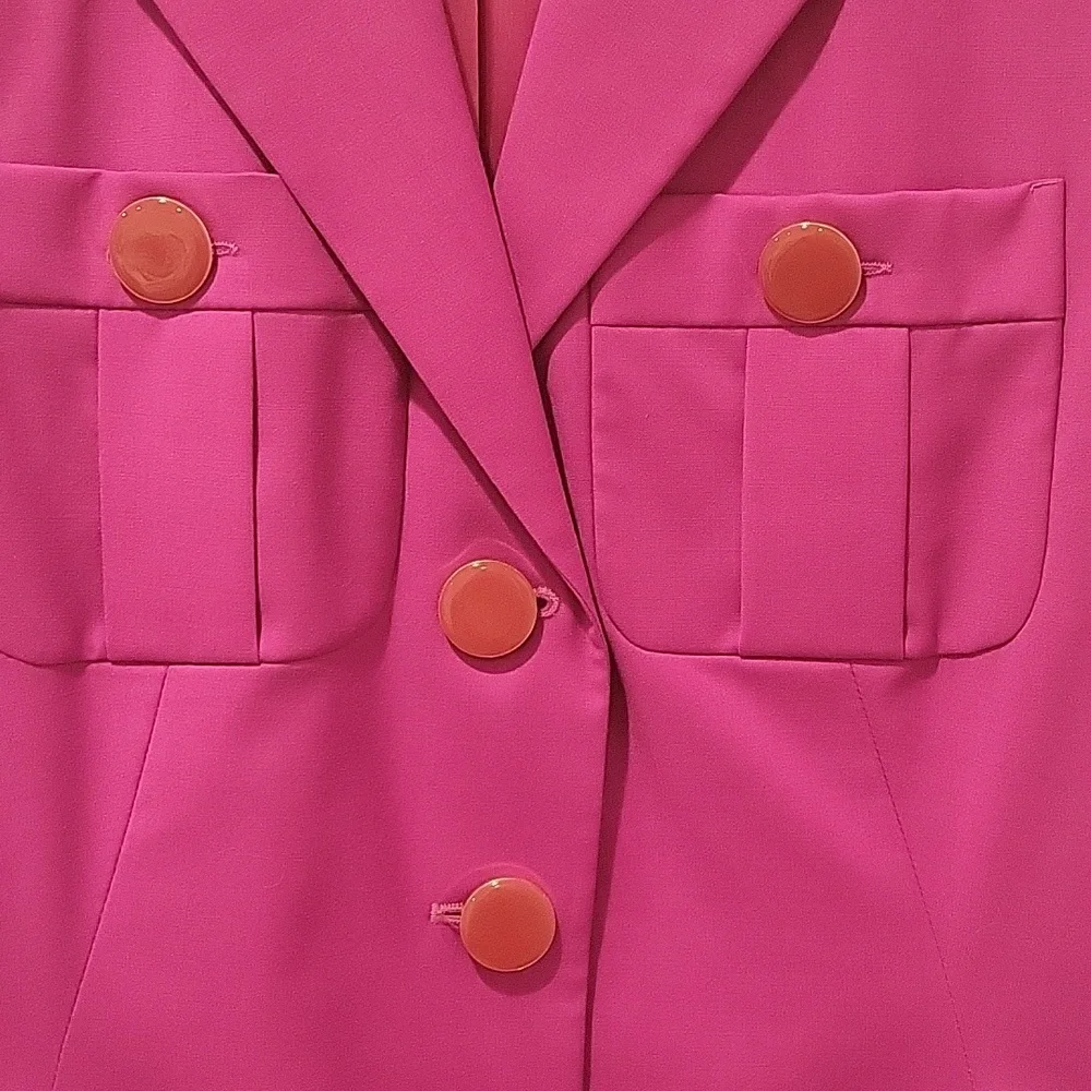 Vintage ESCADA by CRISCA fitted blazer, purple/fuscia color - Picture 4 of 8